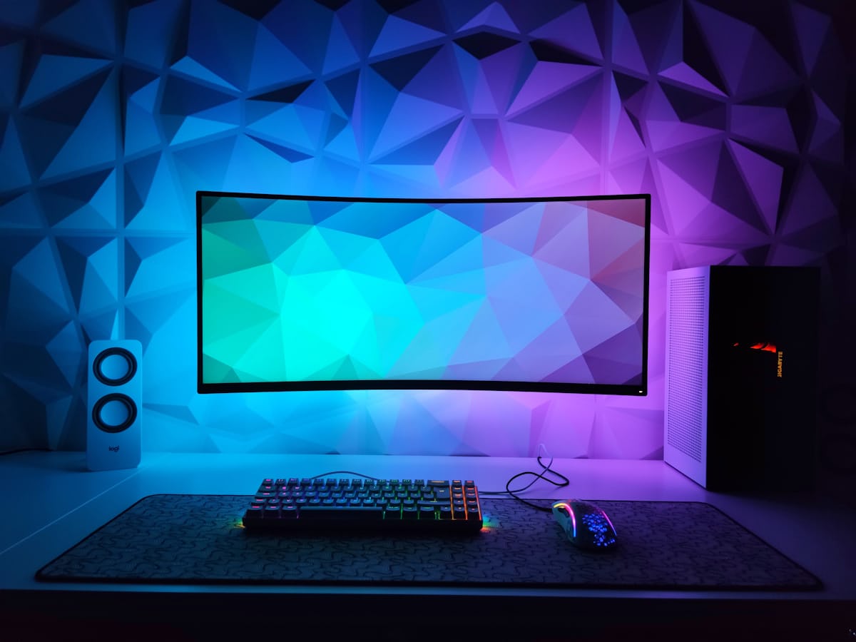 Cover image for How VR Transforms Gaming Experience